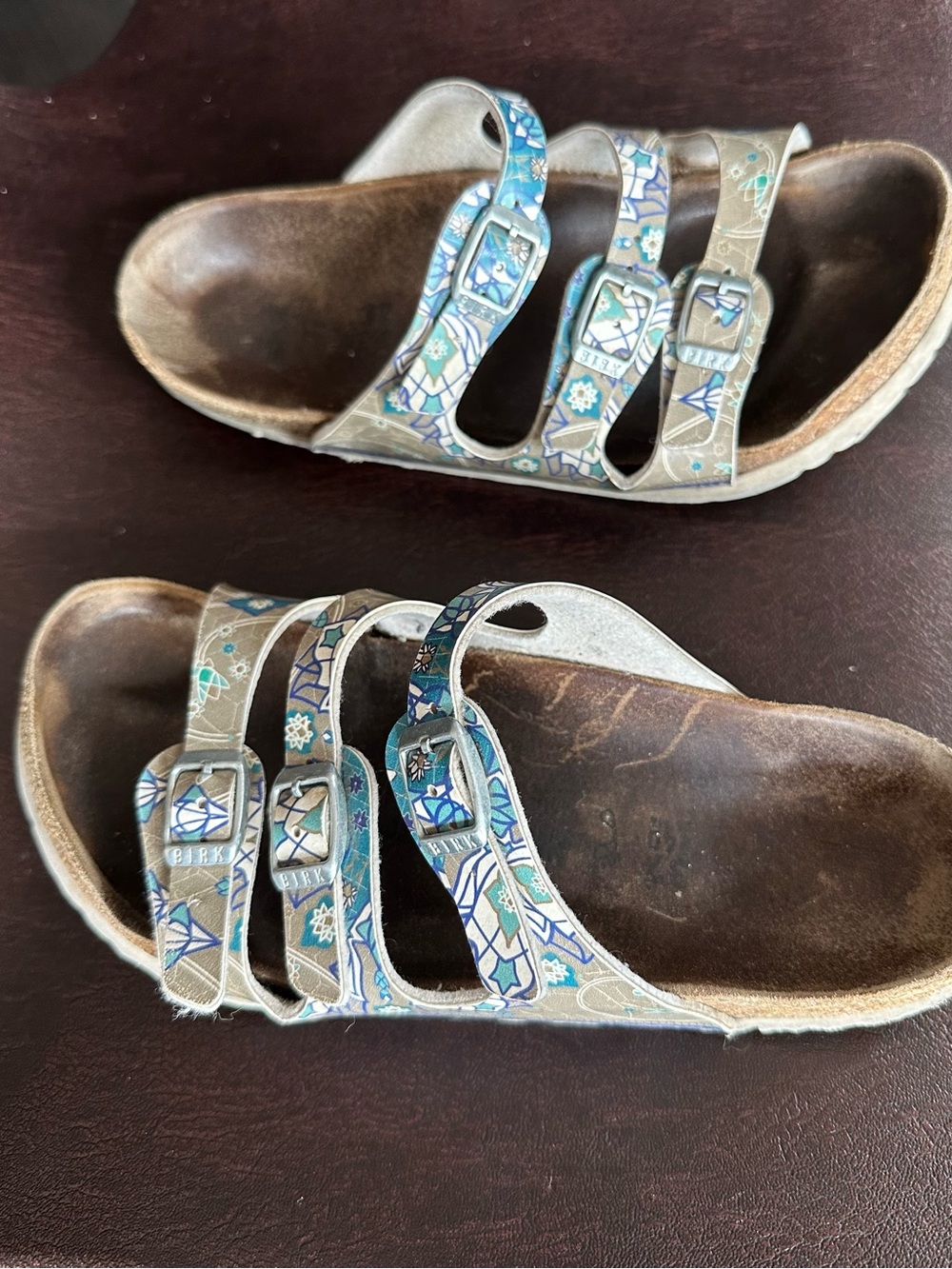 Birkenstock Rare Florida Triple Strap Sandals in Blue & Teal Mosaic - Size 7-7.5